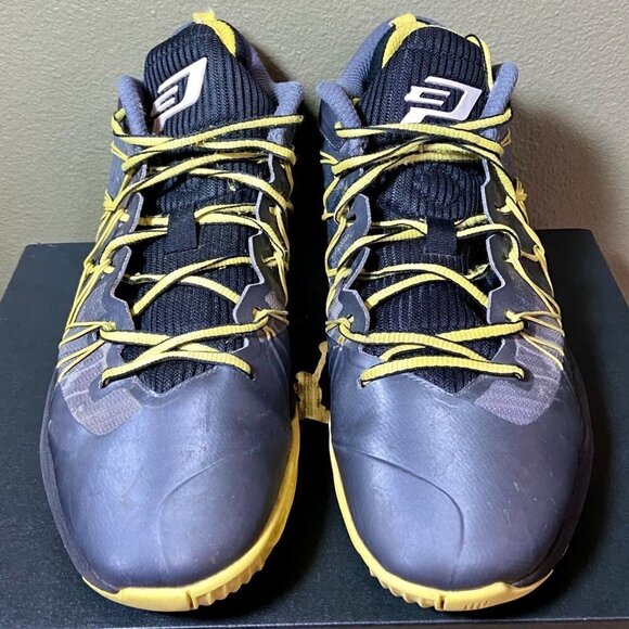 Nike Air Jordan's 2014 CP3 Vll AE Men’s Size US 10 Gray & Yellow Neon - Picture 9 of 11